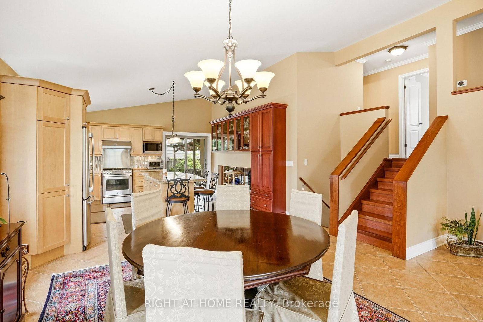 15 Hope Avenue • Niagara-on-the-Lake, ON photo 10
