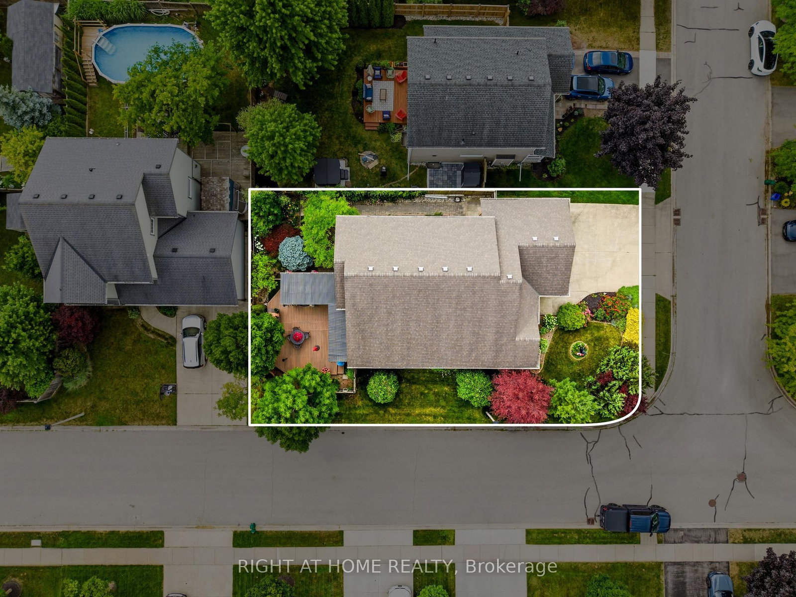 15 Hope Avenue • Niagara-on-the-Lake, ON photo 33