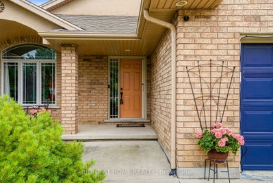 15 Hope Avenue • Niagara-on-the-Lake, ON photo 6