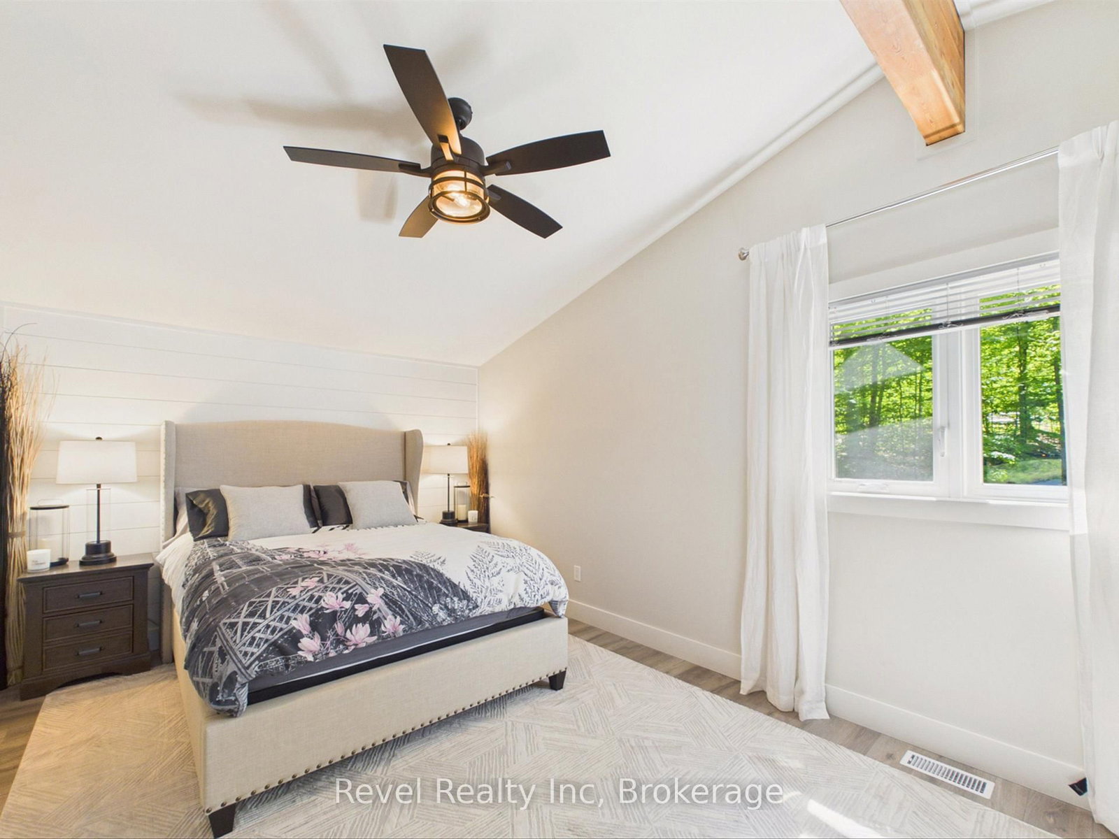 1090 Lawson Road • Lake of Bays, ON photo 28