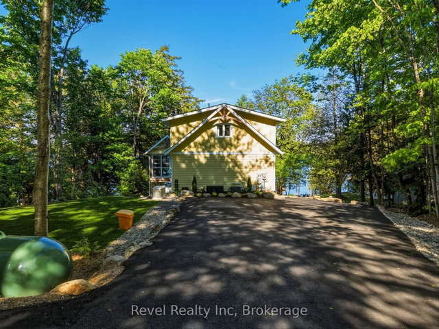 1090 Lawson Road