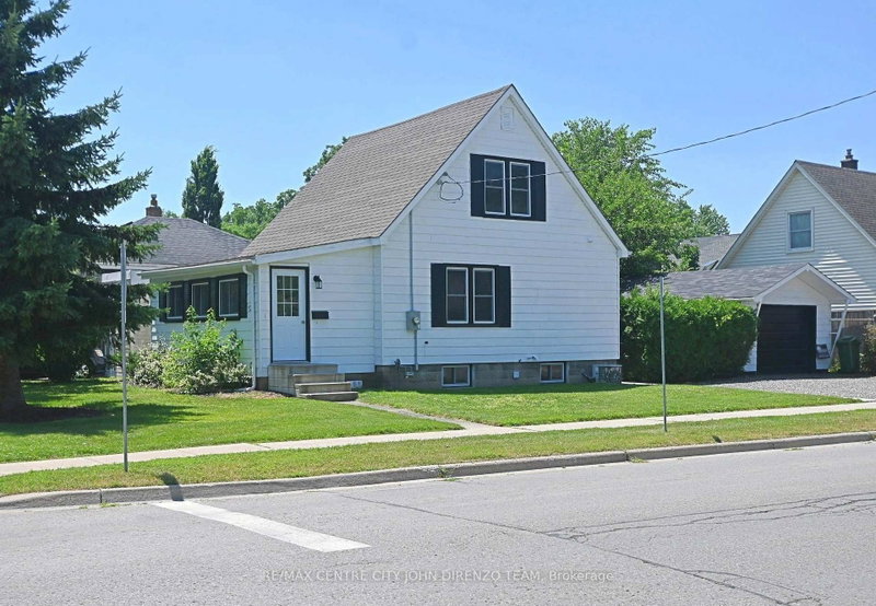 52 Woodworth Avenue