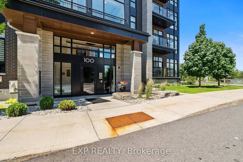 301 - 100 Cortile Private