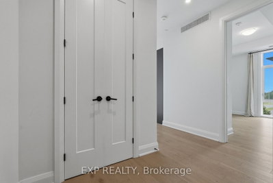 100 Cortile Private • #301 • Ottawa, ON photo 8