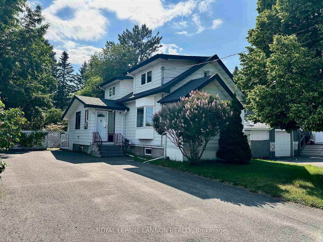 219 McCulloch Street