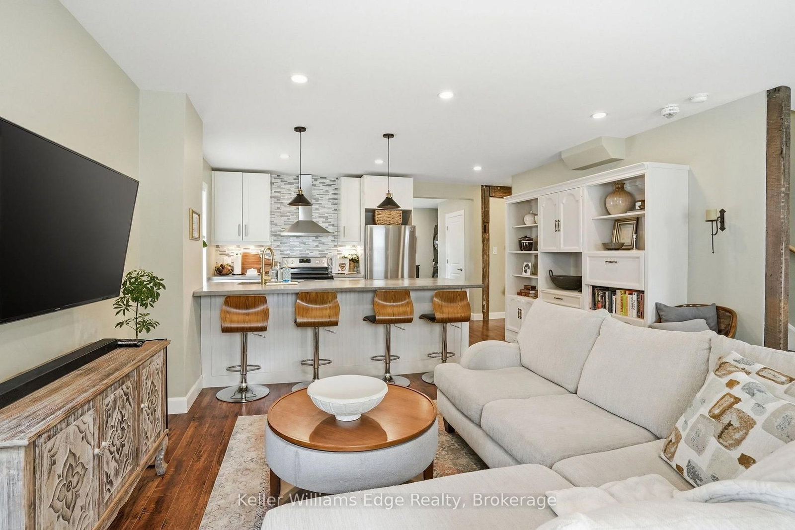 47 New Street • Hamilton, ON photo 4