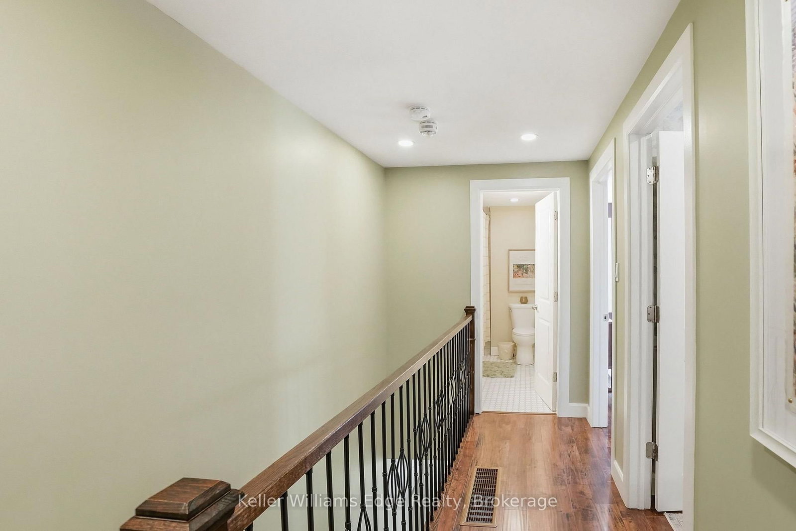 47 New Street • Hamilton, ON photo 9