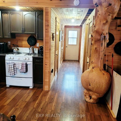 547 Guillemette Road — photo 4