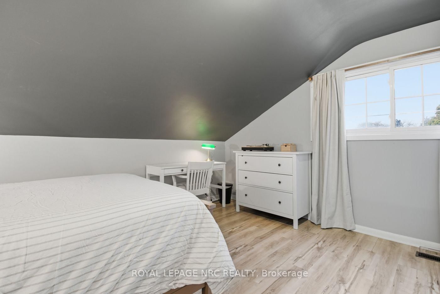 1 NANCY Drive • St. Catharines, ON photo 23