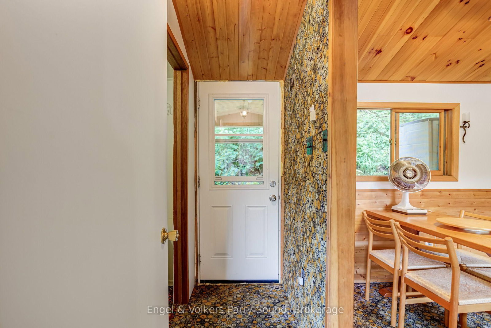 27 Lower Lane • Seguin, ON photo 20