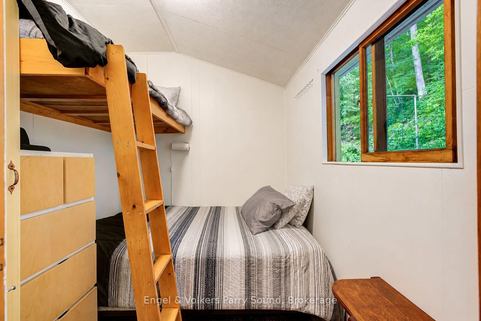 27 Lower Lane • Seguin, ON photo 21