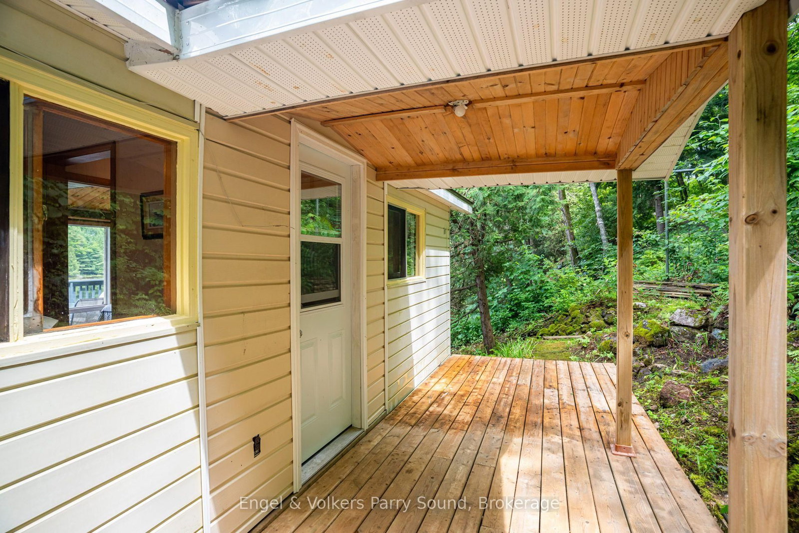 27 Lower Lane • Seguin, ON photo 25