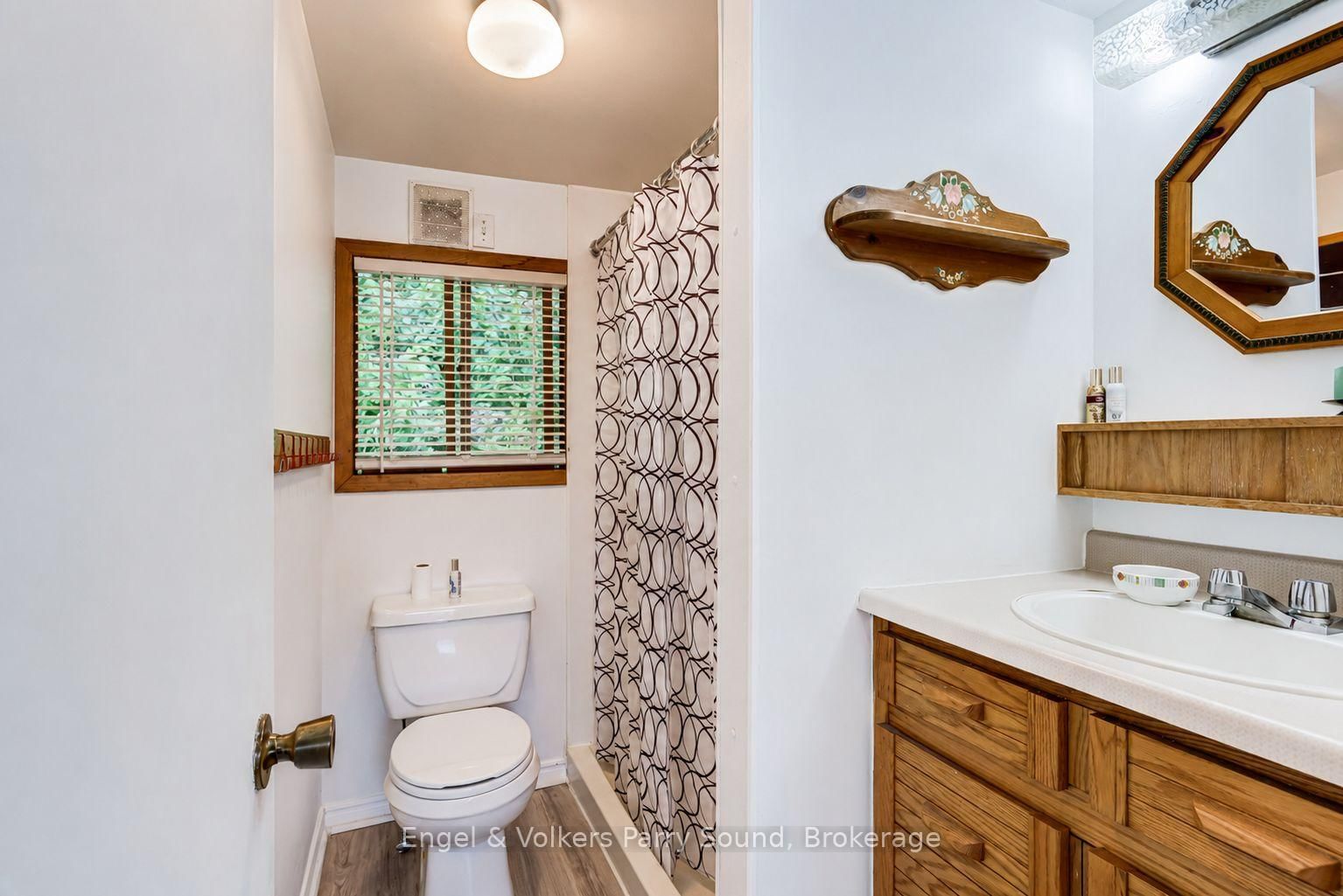 27 Lower Lane • Seguin, ON photo 26