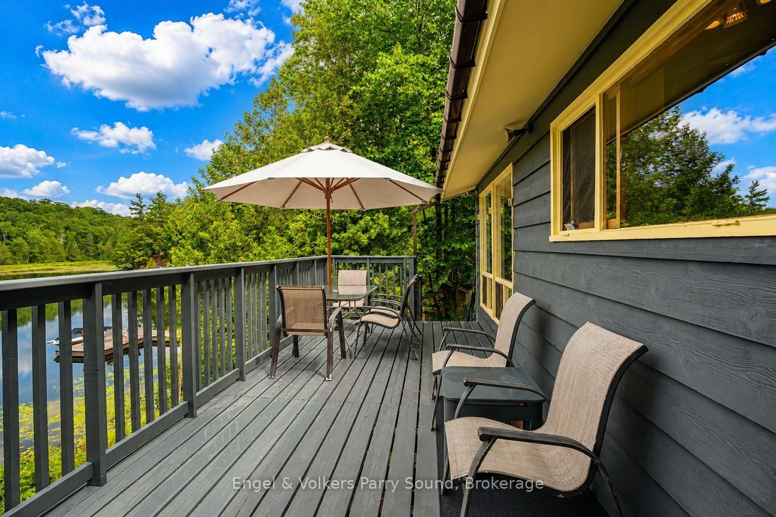 27 Lower Lane • Seguin, ON photo 6
