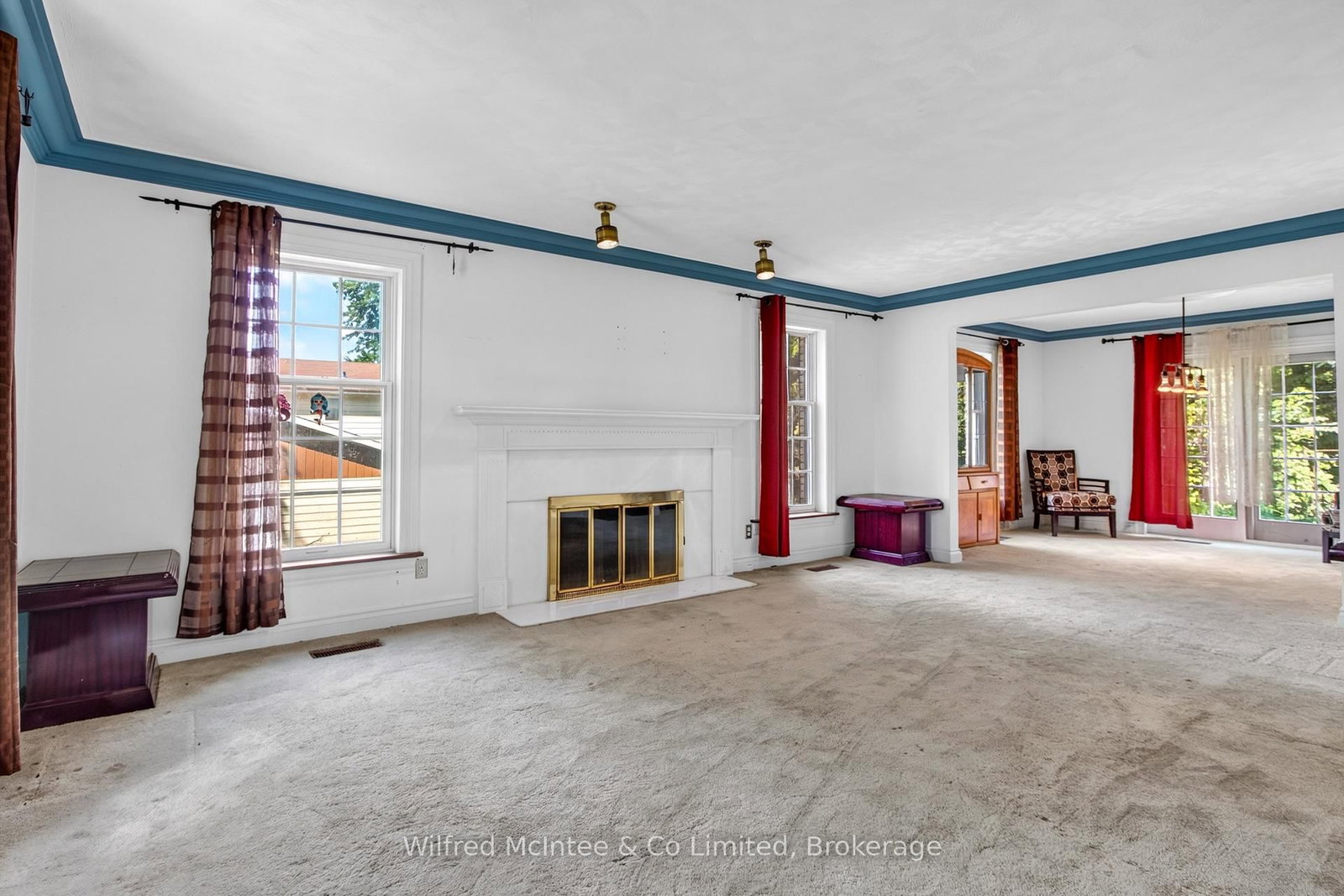 Listing Image 7