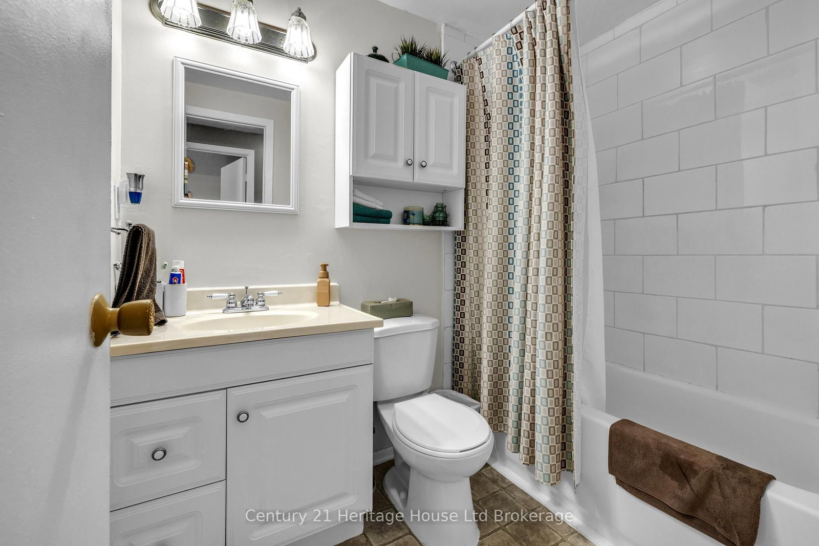 33 Inverness Street • Brantford, ON photo 10