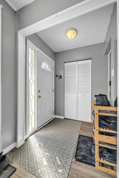 33 Inverness Street • Brantford, ON photo 4