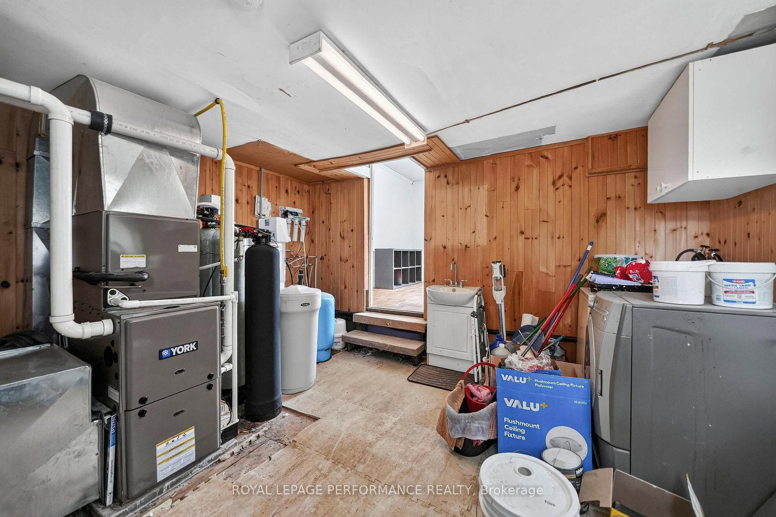 6223 164th Avenue • South Glengarry, ON photo 27