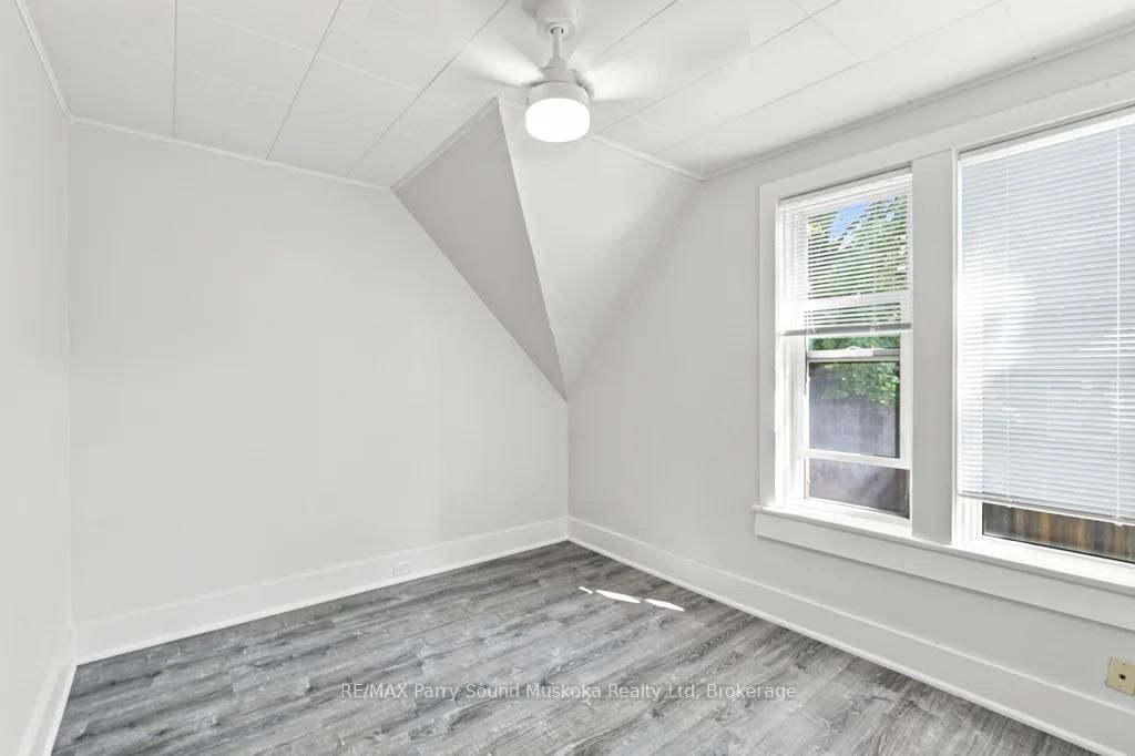 18 William Street • Parry Sound, ON photo 25
