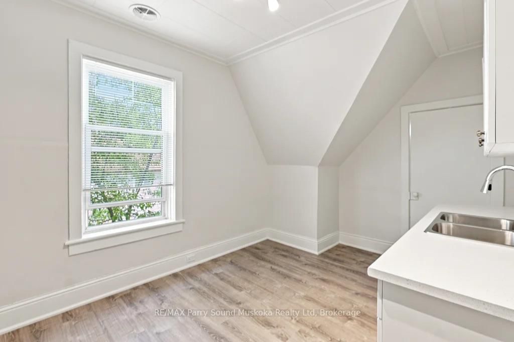 18 William Street • Parry Sound, ON photo 28