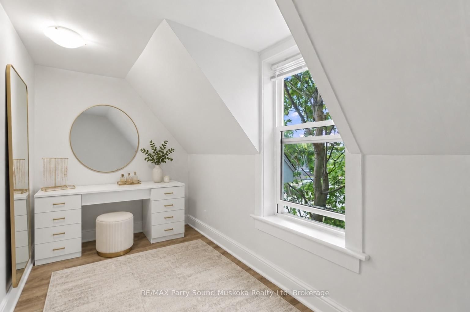 18 William Street • Parry Sound, ON photo 34