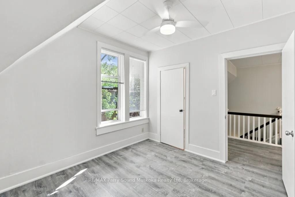 18 William Street • Parry Sound, ON photo 37