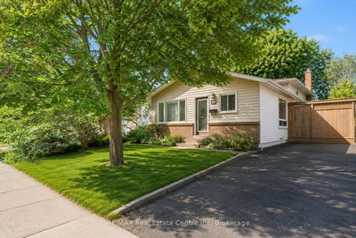 369 WEST ACRES Drive