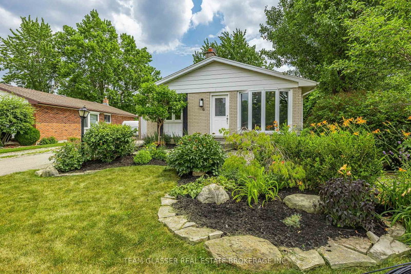 6 HEATH Place