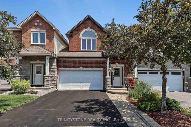 1114 Northgraves Crescent