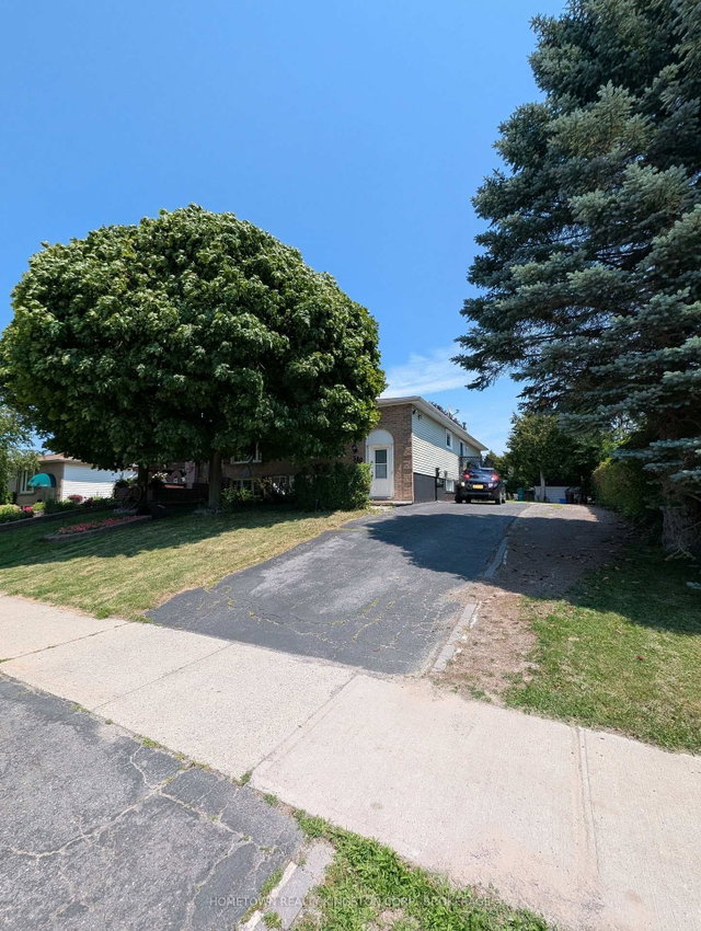 2 - 580 Gavin Court