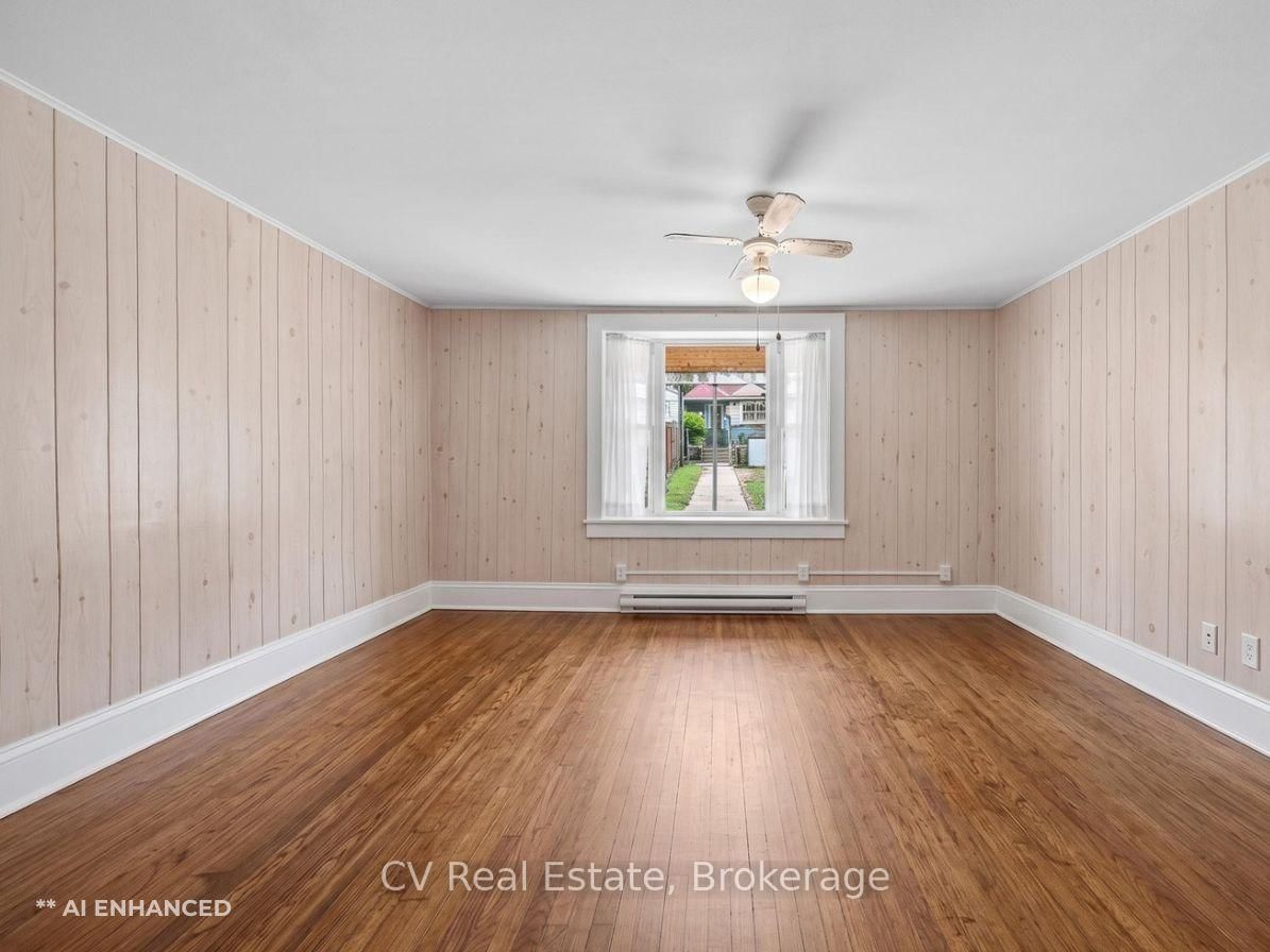 39 Church Street • Parry Sound, ON photo 13