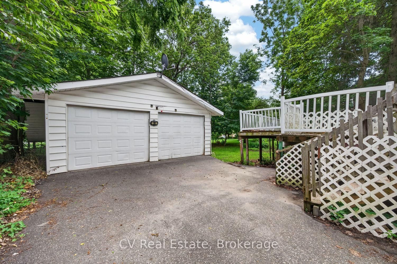 39 Church Street • Parry Sound, ON photo 5