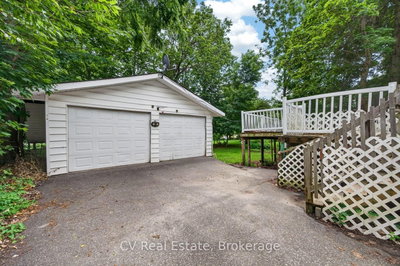 39 Church Street • Parry Sound, ON photo 5