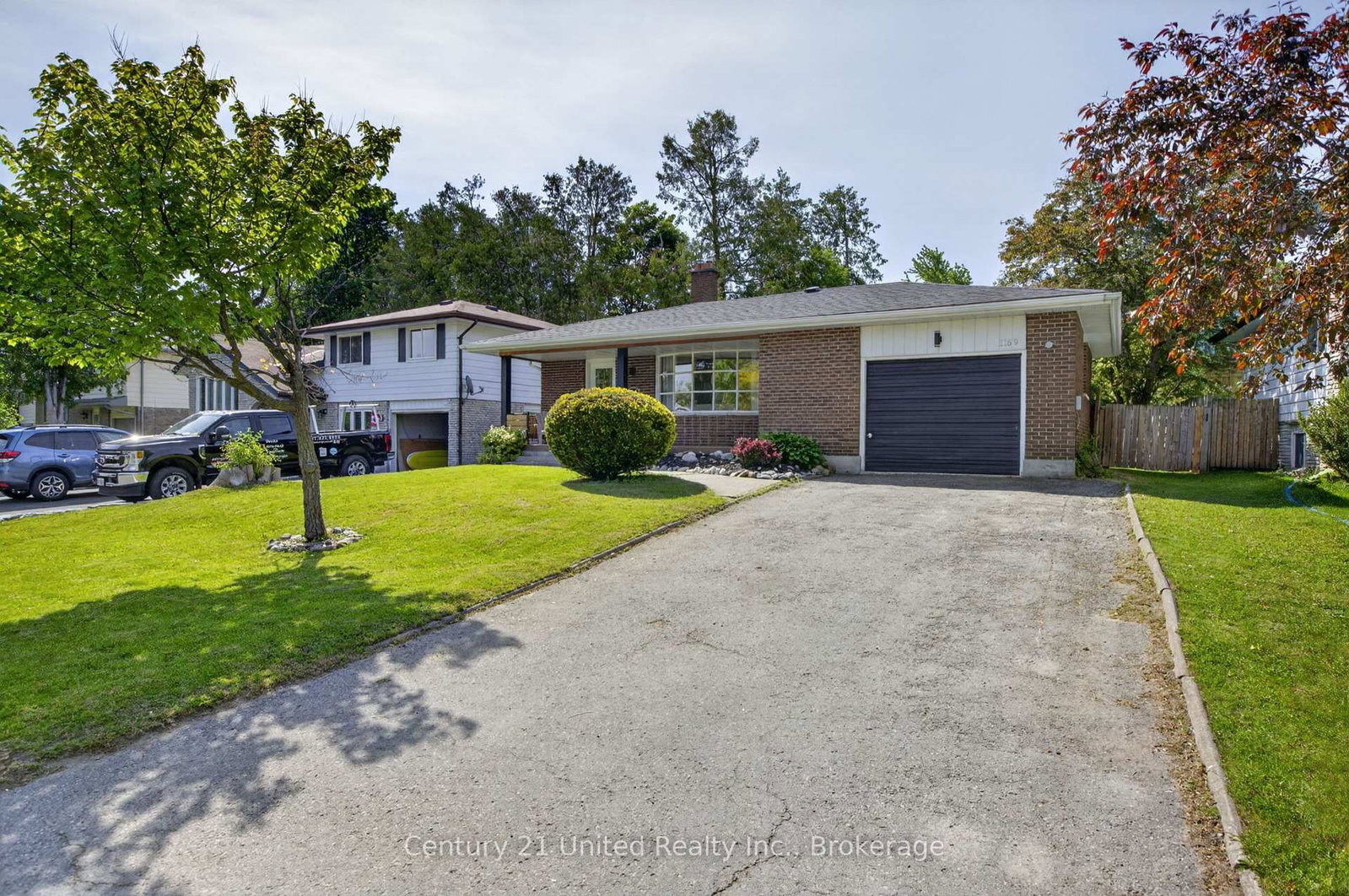 1169 Danita Boulevard • Peterborough, ON photo 2