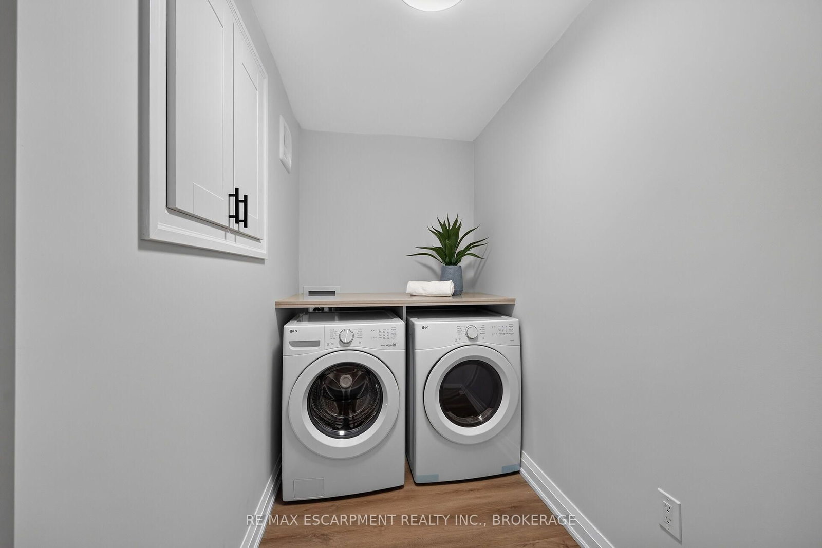 27 Church Street E • Norfolk, ON photo 22