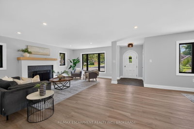 27 Church Street E • Norfolk, ON photo 6