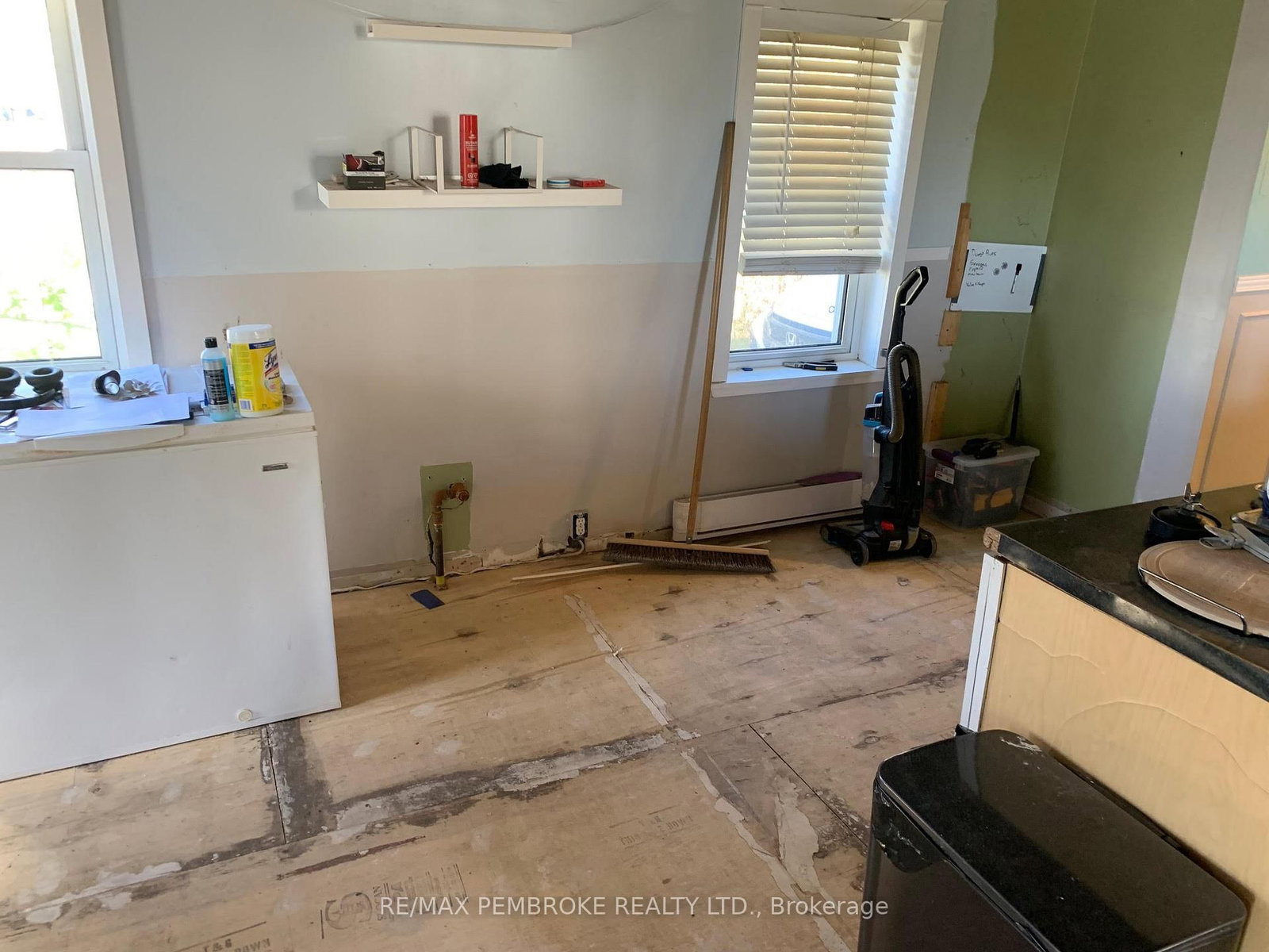 454 Norman Street • Pembroke, ON photo 14