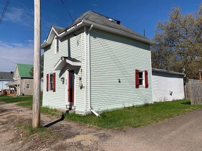 454 Norman Street • Pembroke, ON photo 2