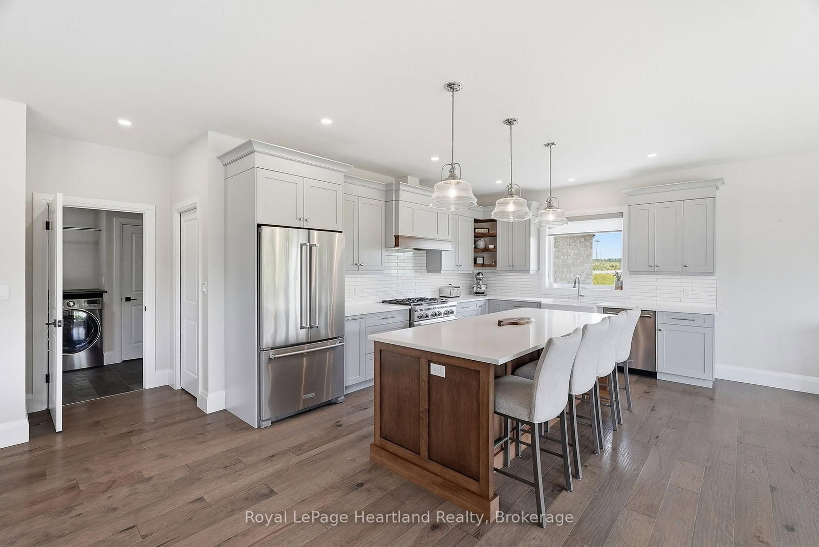 129 Sharron Court • Mapleton, ON photo 15