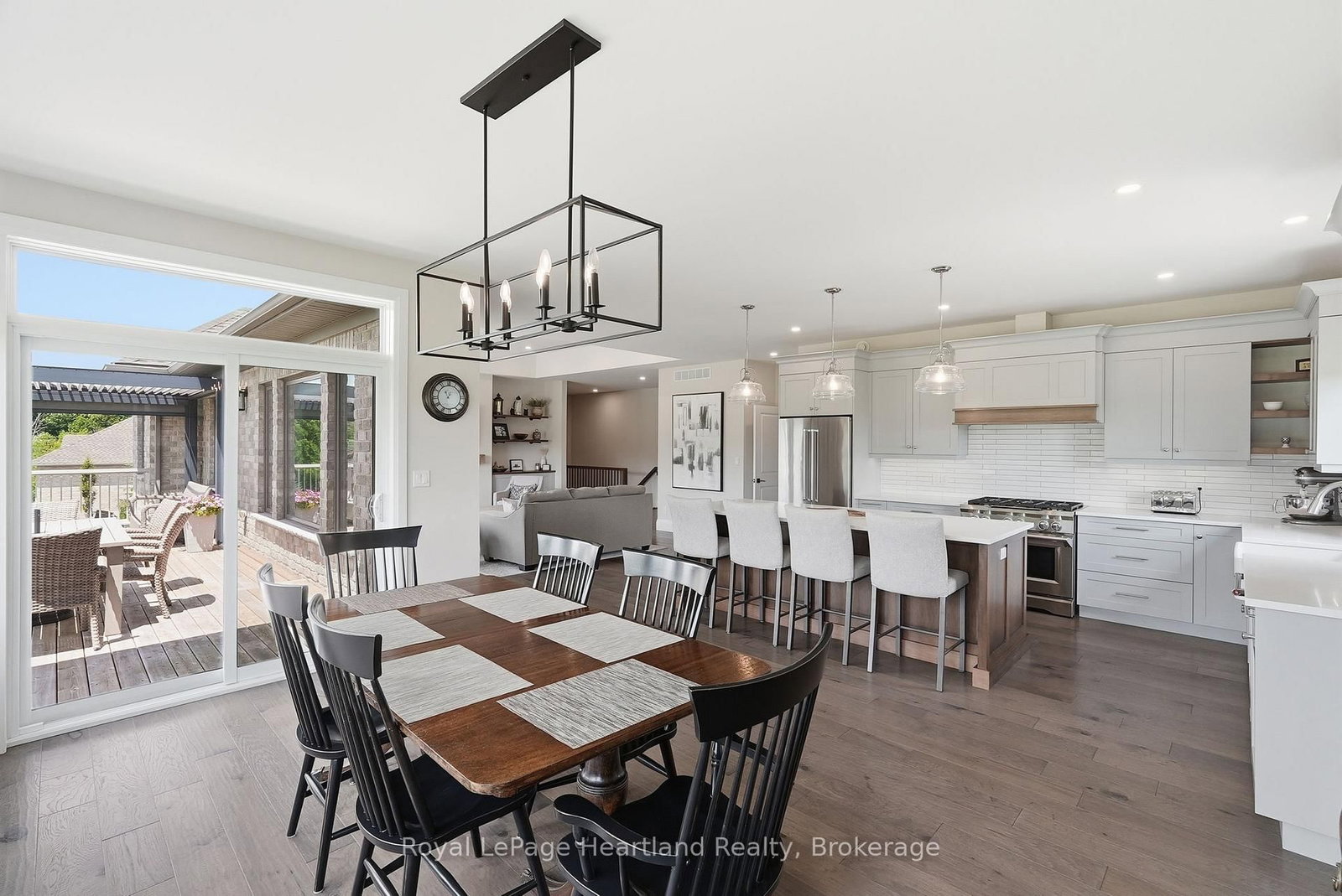 129 Sharron Court • Mapleton, ON photo 20