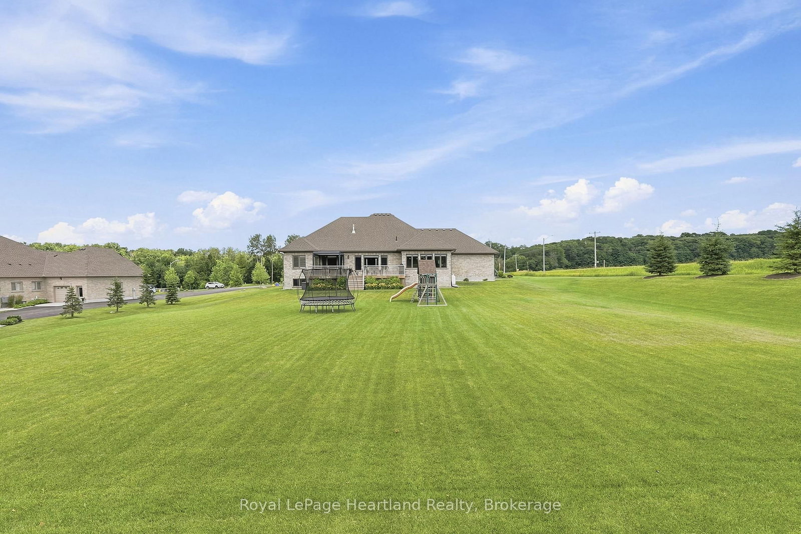 129 Sharron Court • Mapleton, ON photo 40