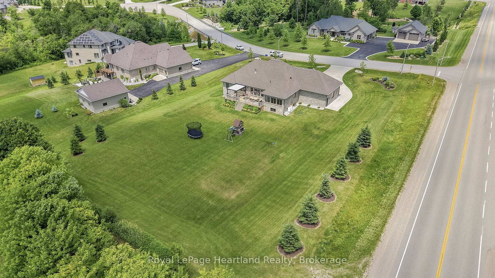 129 Sharron Court • Mapleton, ON photo 50