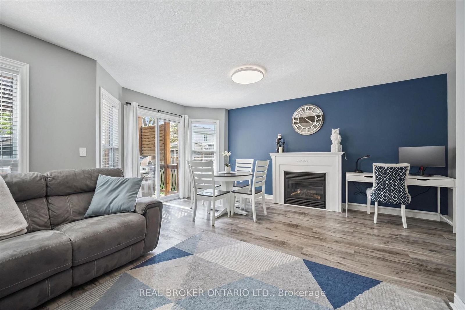 511 Dansbury Drive • Waterloo, ON photo 12