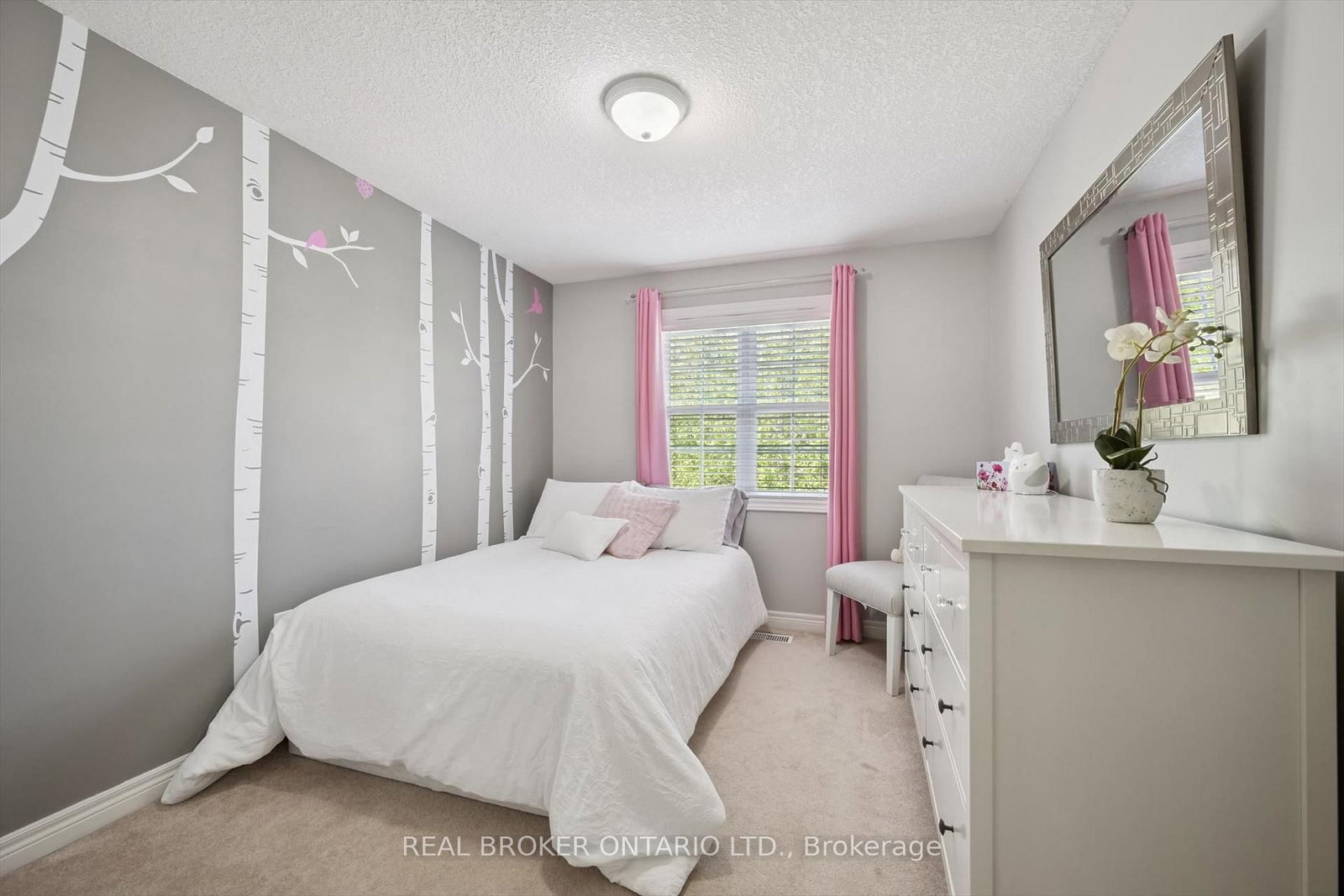 511 Dansbury Drive • Waterloo, ON photo 21