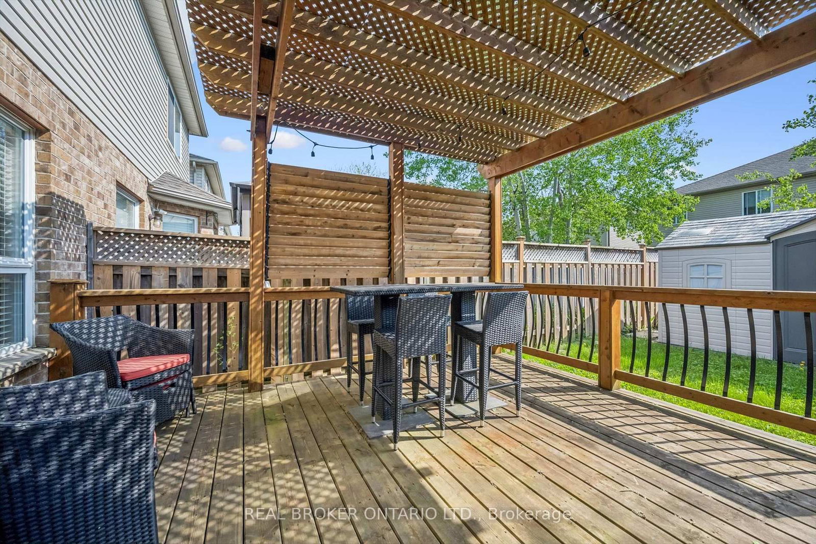 511 Dansbury Drive • Waterloo, ON photo 32