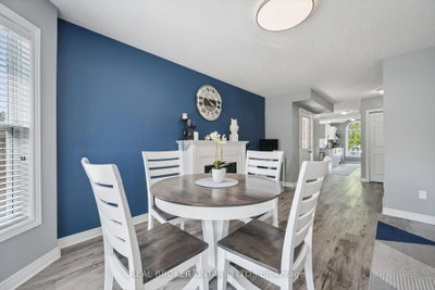 511 Dansbury Drive • Waterloo, ON photo 9