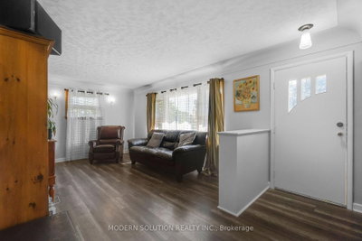 124 Northside Drive • Woolwich, ON photo 6