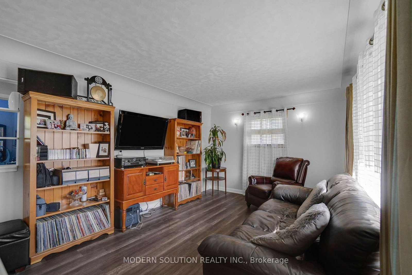 124 Northside Drive • Woolwich, ON photo 8