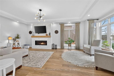 397 Caithness Street E • Haldimand, ON photo 8