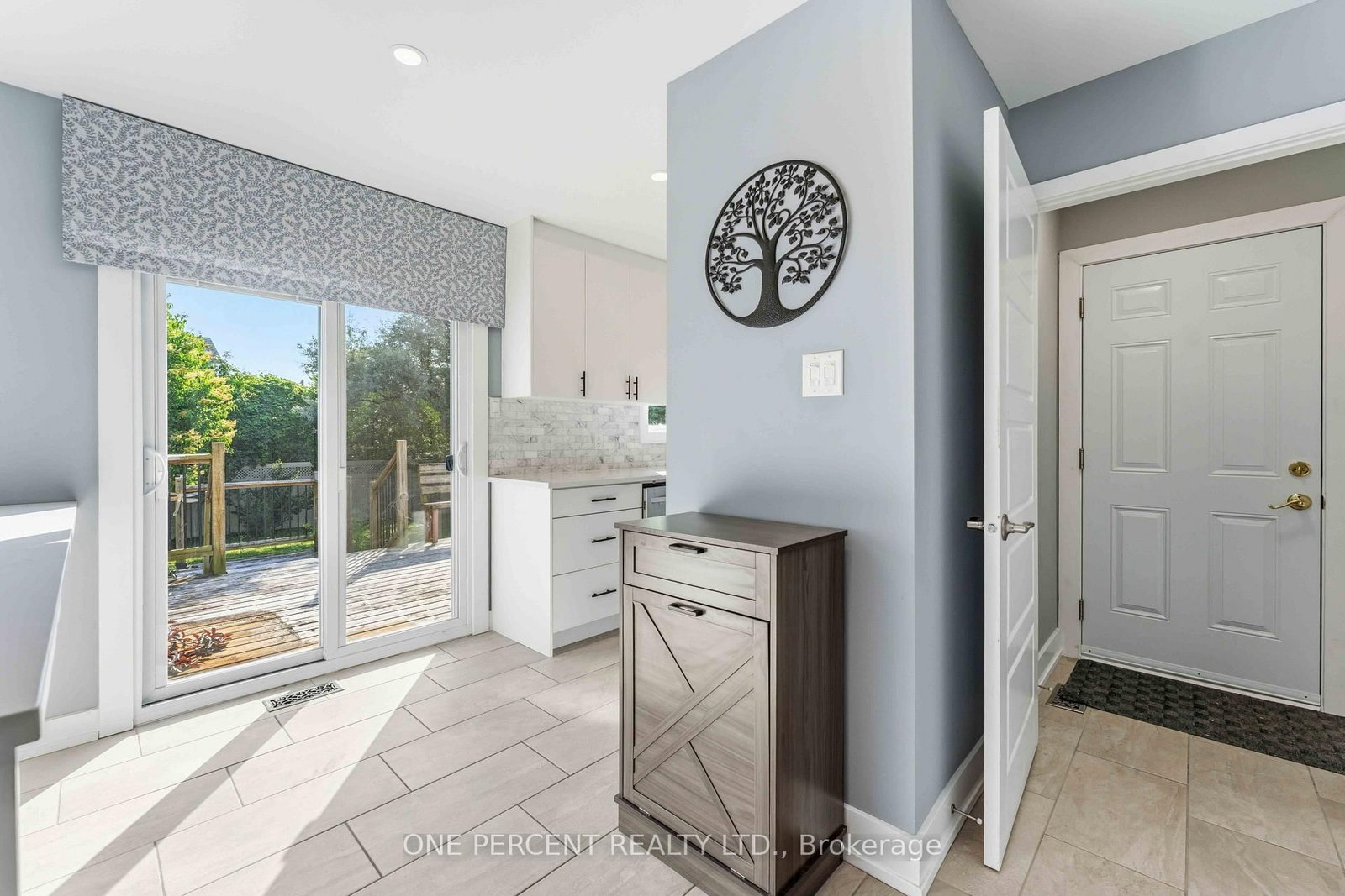 19 Amy Street • Stittsville, ON photo 12